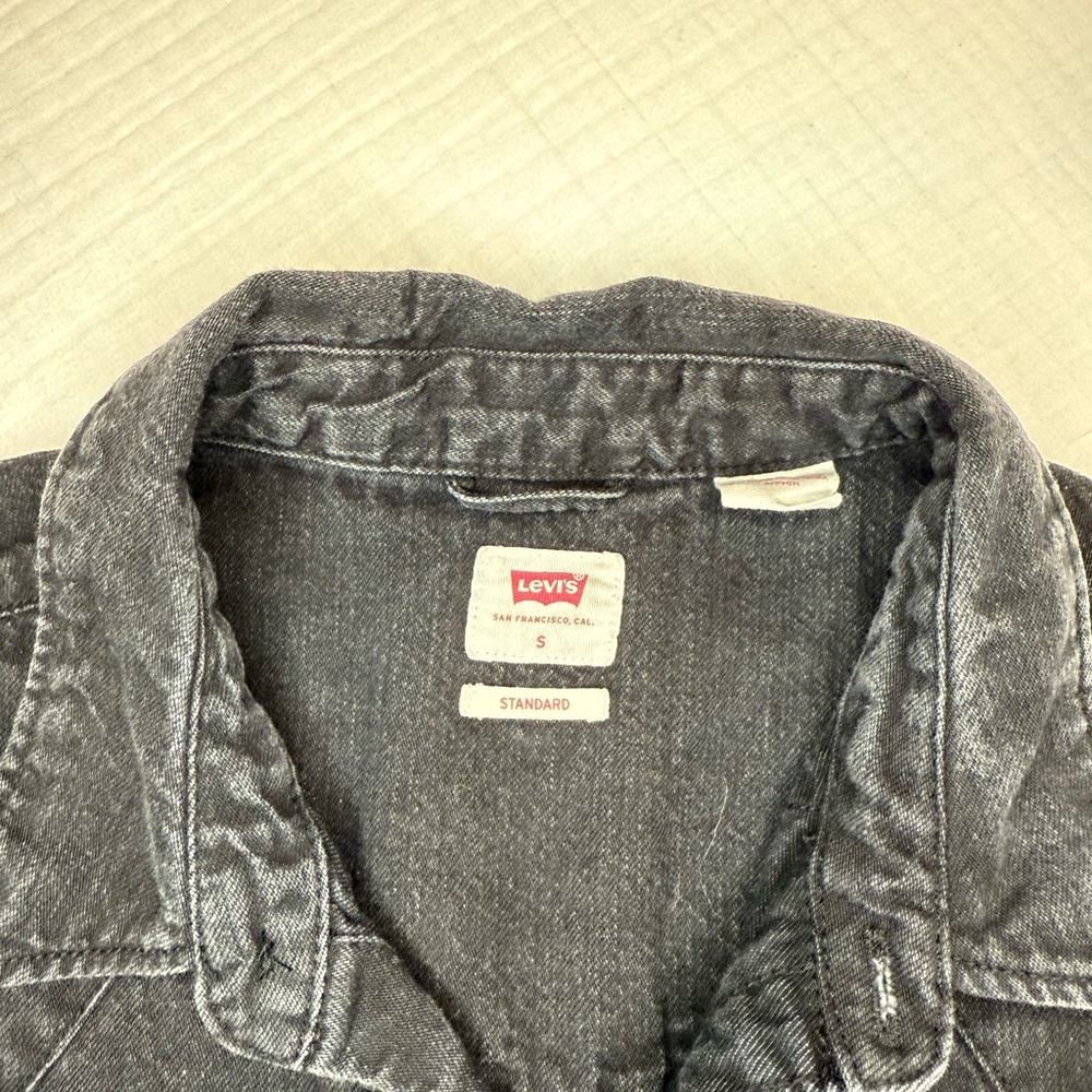 Levi's® Mens Long Sleeve Western Shirt, Black Denim Rinse, Size SMALL - Picture 10 of 13
